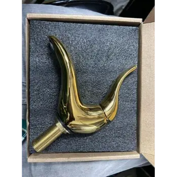 brass-pillar-faucet16[1]-2000618-25869.webp